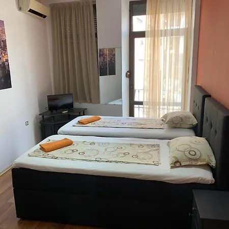 Hotell Stambolov 2*