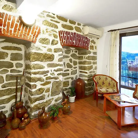 Hotell Stambolov 2*